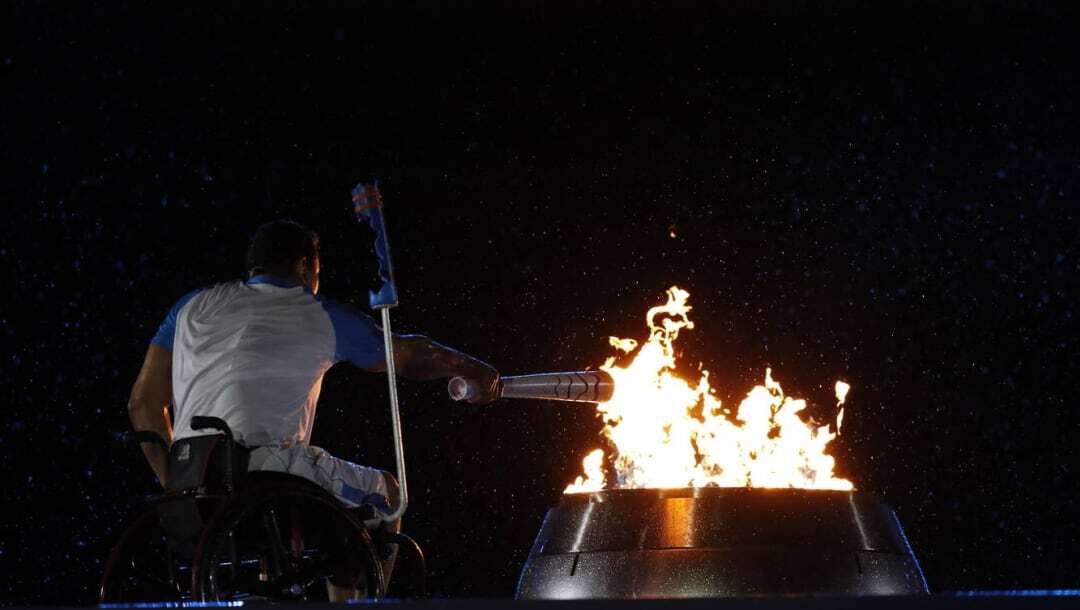 Jeux Paralympiques Quand la flamme embrase les corps