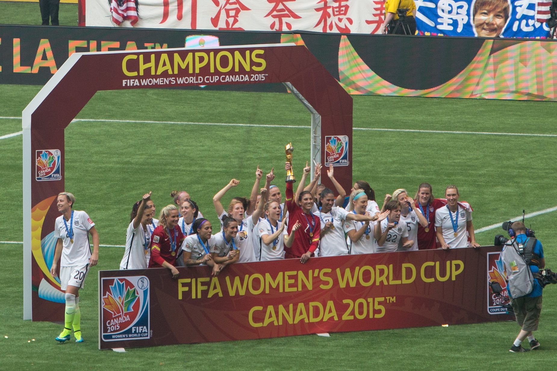 5 juillet 2015, les Américaines remportent leur troisième Coupe du monde de football