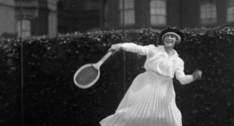 19 juillet 1884, Maud Watson remporte la première finale dames de l’histoire de Wimbledon