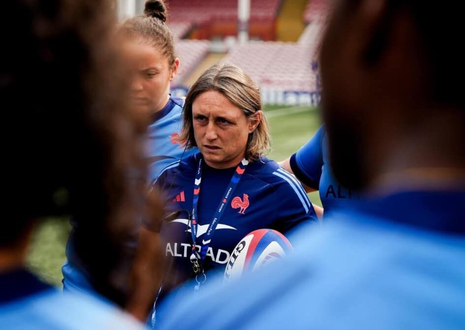 Gaëlle Mignot, cheffe d’orchestre du rugby féminin