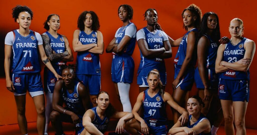 « Basket, une équipe de France en configuration WNBA. »