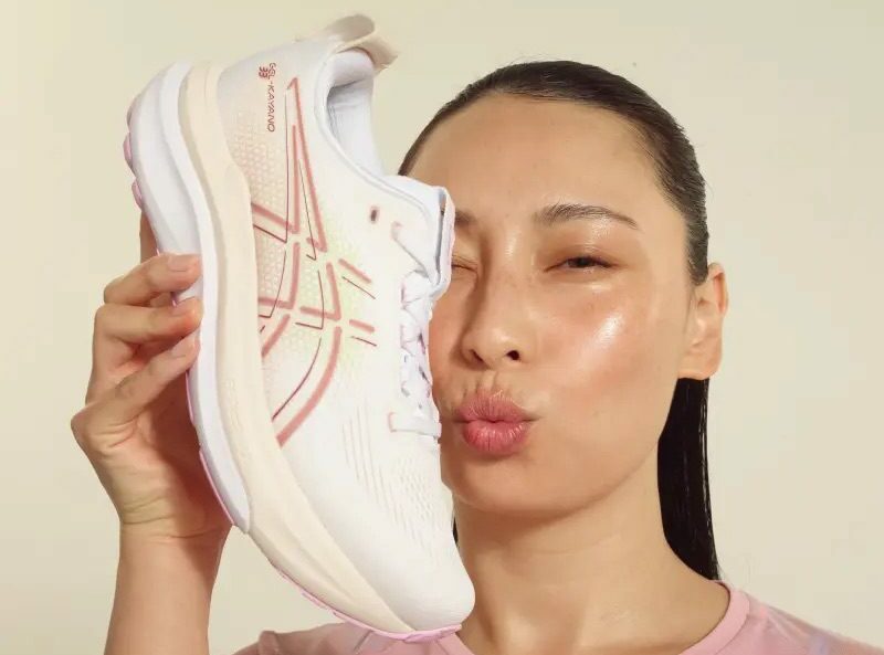 Dans le brief, episode 4. ASICS et Sephora : le déplacement de territoire