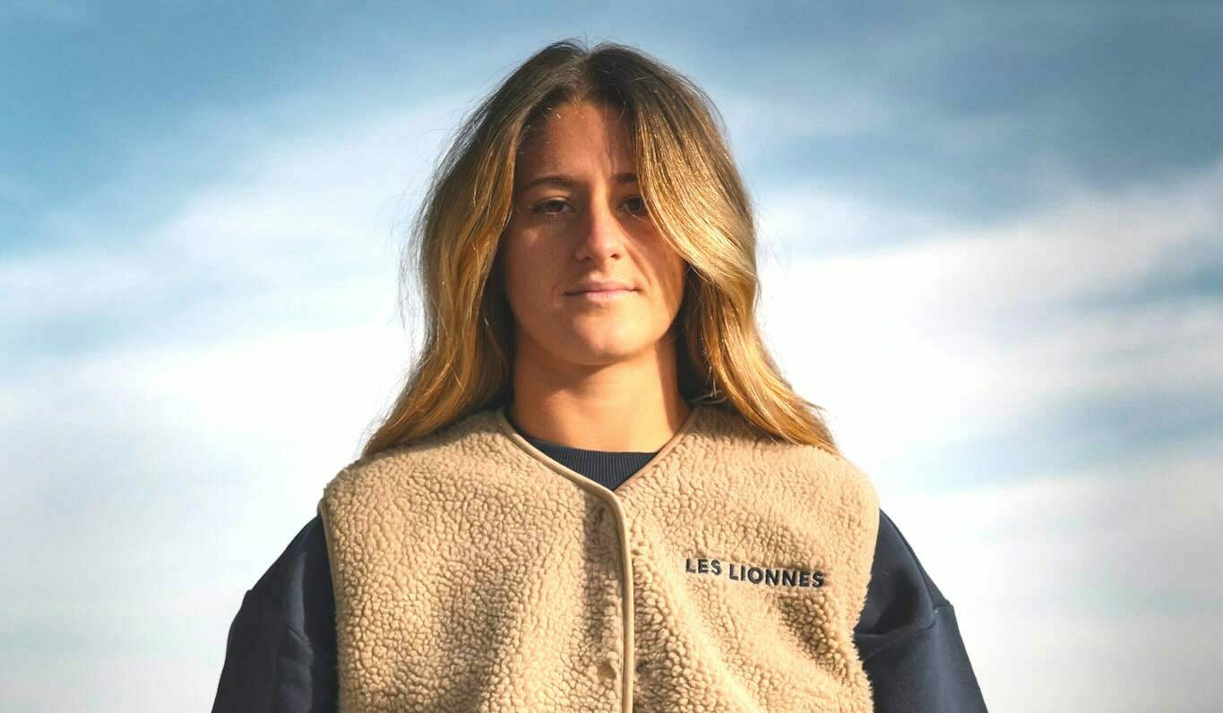 Elsa Peyras « C'est un peu tôt pour y penser, mais la perspective de jouer les VI Nations ou la Coupe du monde, ça fait rêver. »
