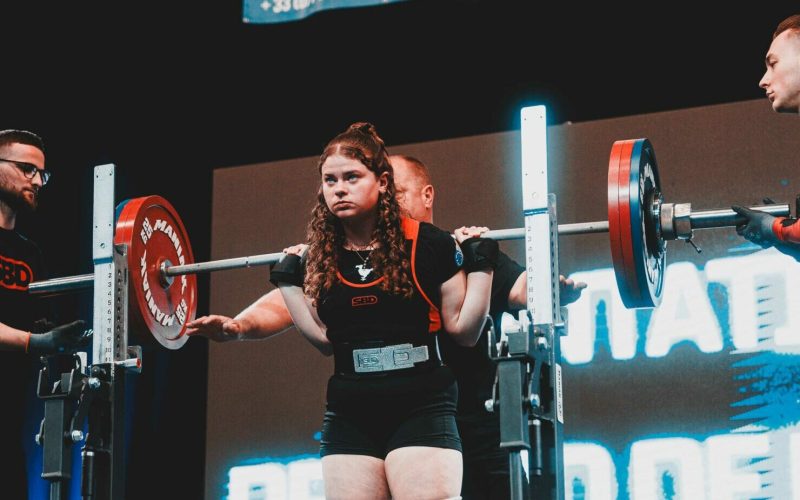 Ambre Bonneau-Abram : « Grâce à la force athlétique, j’ai un mental de battante maintenant ! » Ambre Bonneau-Abram : « Grâce à la force athlétique, j’ai un mental de battante maintenant ! »