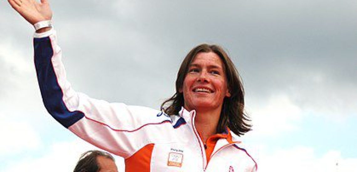 22 juillet 2005, la Néerlandaise Edith van Dijk remporte l’or mondial sur le 25km en eau libre