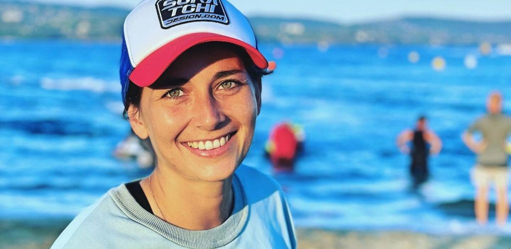 Estelle Poret : « En jet-ski, nous sommes quelques filles à affronter les garçons. »