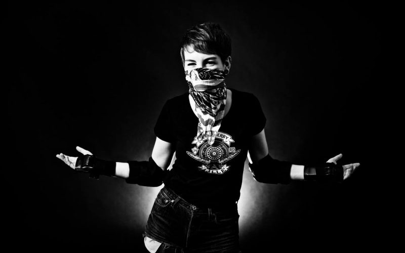 Lucie Descamps : « Coacher des hommes au roller derby, j'adore ! »