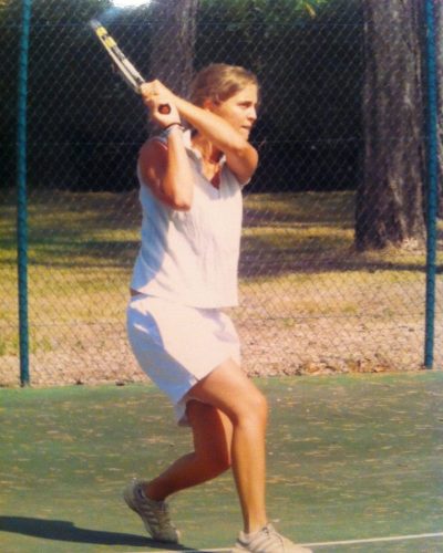 Pauline ado fait du tennis Pauline Déroulède