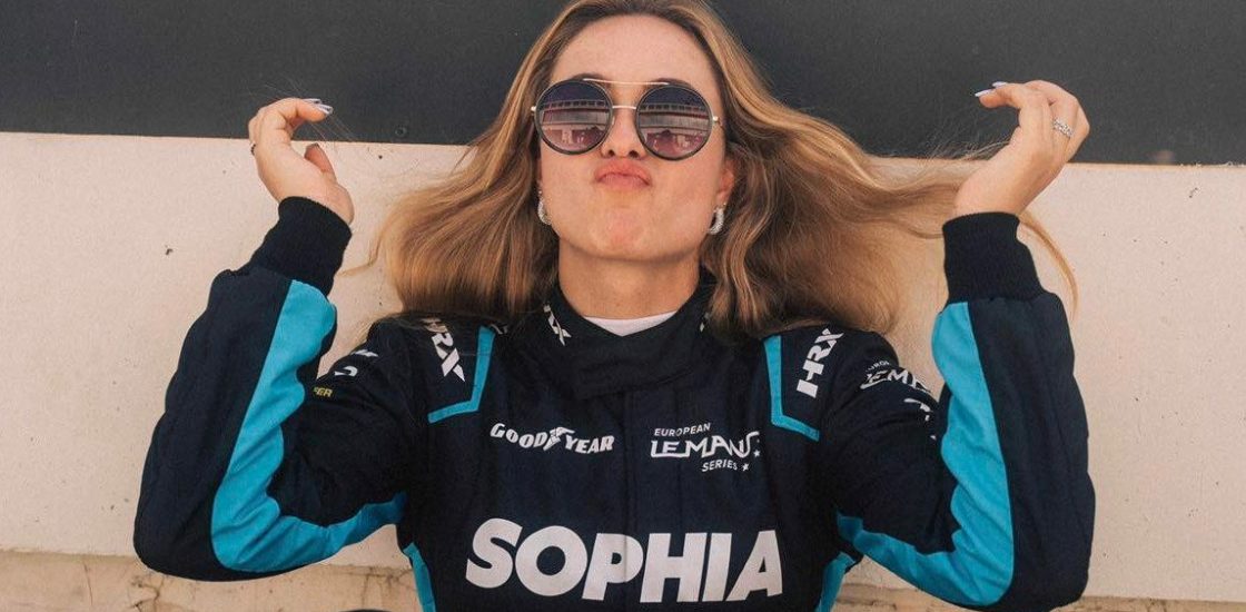 Sophia Flörsch, la pilote qui vit pied au plancher