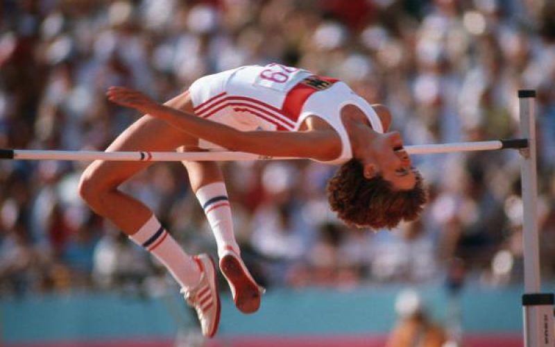 25 août 1983 Tamara Bykova enlève le record du monde de saut en hauteur