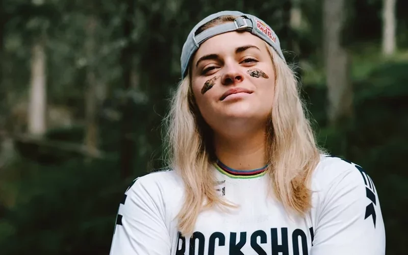 Vali Höll, la reine du VTT qui ne s’enraye pas