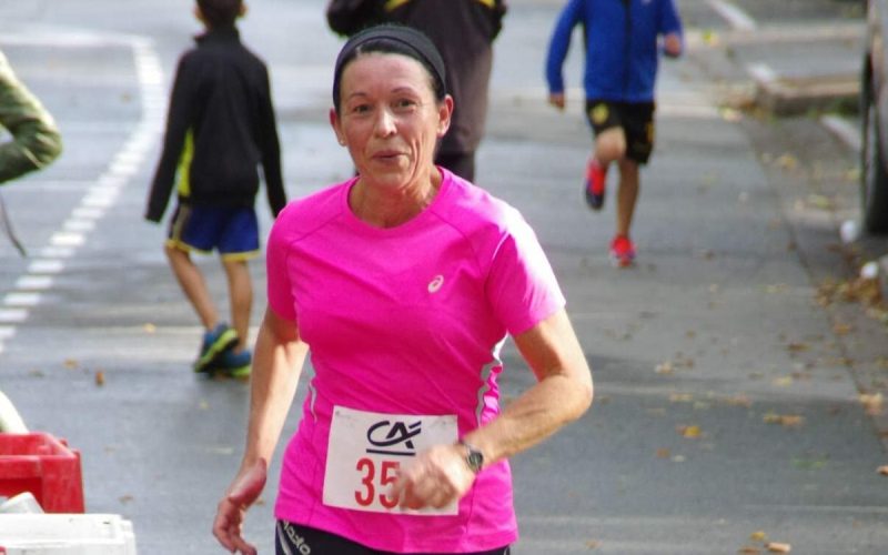 Brigitte : « Je suis heureuse de montrer aux femmes qu’il n’y a pas d’âge pour courir des marathons. »
